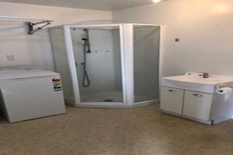 Photo of property in 30 Greenstone Place, Fernhill, Queenstown, 9300