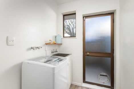 Photo of property in 2/26 Mauger Drive, Heathcote Valley, Christchurch, 8022