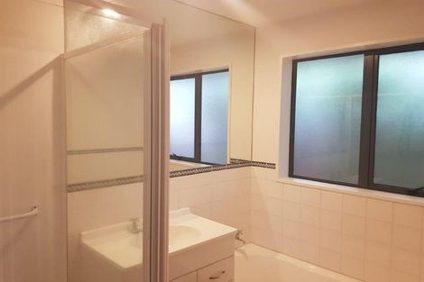 Photo of property in 8a Bass Street, Woolston, Christchurch, 8062