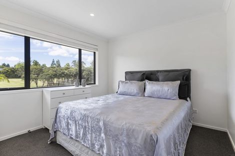 Photo of property in 17 Wautaiti Drive, Riverhead, 0820