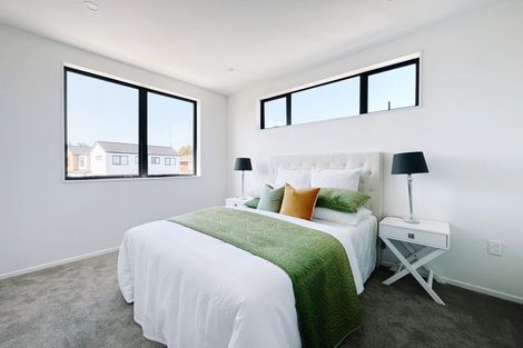 Photo of property in 2 Galsworthy Place, Bucklands Beach, Auckland, 2014