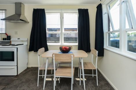 Photo of property in 405 Kotuku Street, Camberley, Hastings, 4120