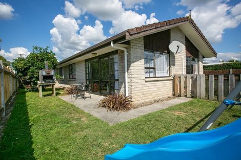 Photo of property in 235a Shakespeare Street, Leamington, Cambridge, 3432