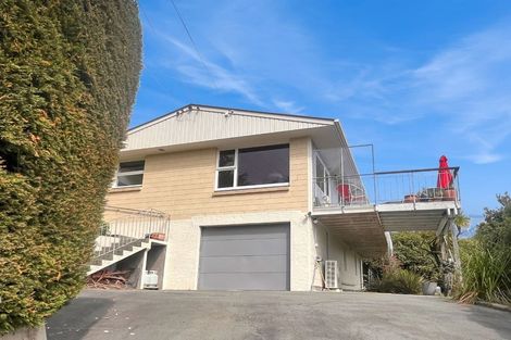 Photo of property in 64 Moncks Spur Road, Redcliffs, Christchurch, 8081