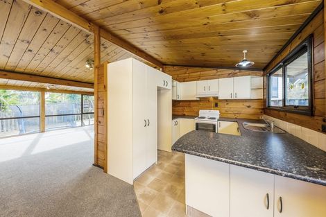 Photo of property in 14 Derrimore Heights, Clover Park, Auckland, 2019