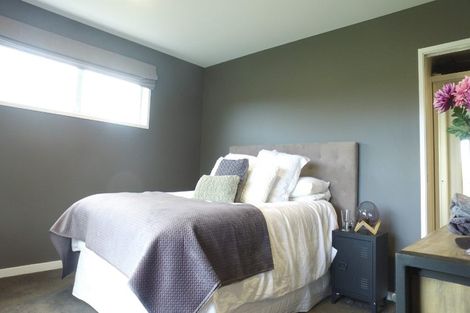 Photo of property in 10 Ashenhurst Way, Lower Shotover, Queenstown, 9304