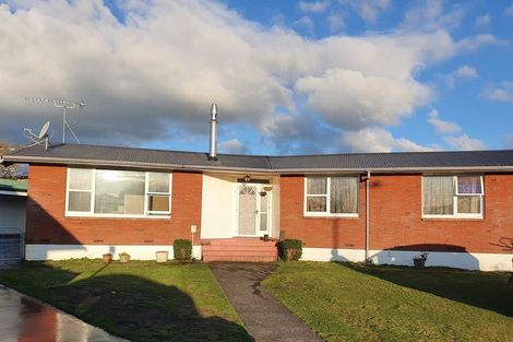 Photo of property in 47 Aotea Crescent, Tokoroa, 3420