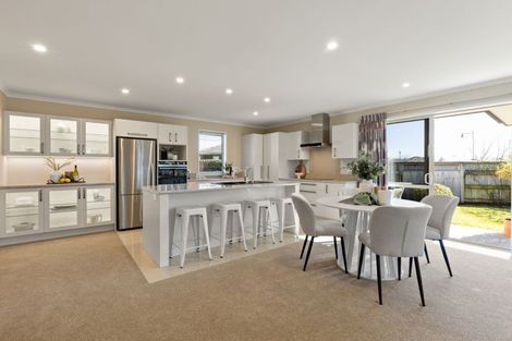Photo of property in 43 Plescher Crescent, Leamington, Cambridge, 3432