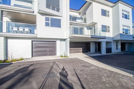 Photo of property in 3 Lucern Lane, Petone, Lower Hutt, 5012