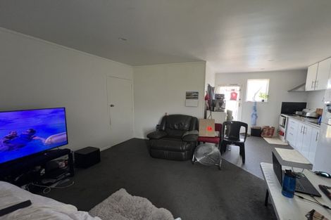 Photo of property in 4 Almond Place, Mount Wellington, Auckland, 1060