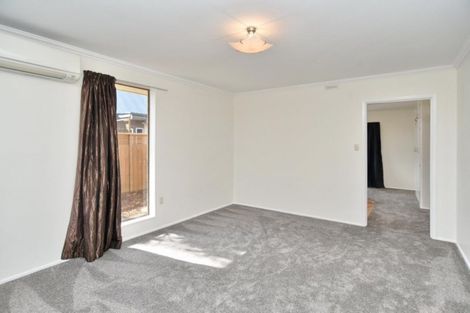 Photo of property in 1/52 Stillwater Avenue, Burwood, Christchurch, 8083