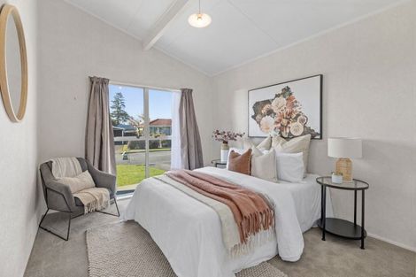 Photo of property in 2 Leeds Place, Solway, Masterton, 5810