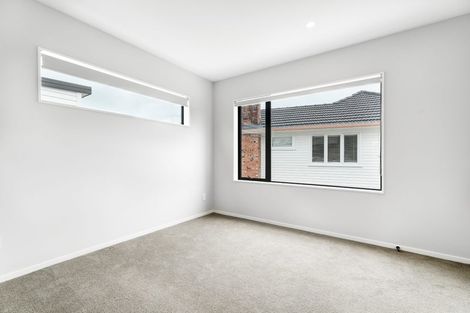 Photo of property in 44b Blakeborough Drive, Forrest Hill, Auckland, 0620
