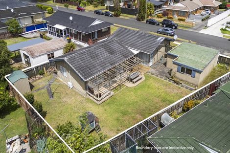 Photo of property in 7 Glengowan Place, Conifer Grove, Takanini, 2112