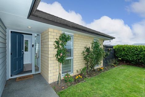 Photo of property in 33 Champagne Avenue, Yaldhurst, Christchurch, 8042