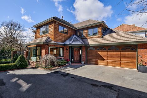 Photo of property in 1/7 Massey Avenue, Woburn, Lower Hutt, 5010