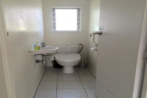 Photo of property in 1/240 Forrest Hill Road, Forrest Hill, Auckland, 0620