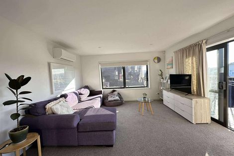 Photo of property in 8/38 Jane Maree Road, Kumeu, 0810