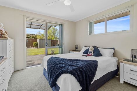 Photo of property in 49 Twickenham Place, Nawton, Hamilton, 3200