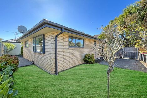 Photo of property in 25 Rudleigh Avenue, Upper Riccarton, Christchurch, 8041