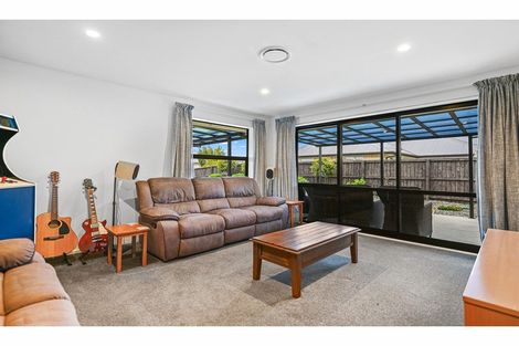 Photo of property in 32 Navy Loop, Rolleston, 7614