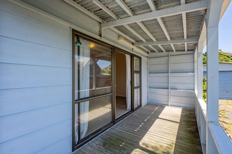 Photo of property in 20 Norfolk Crescent, Otaki Beach, Otaki, 5512
