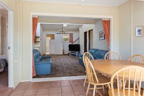 Photo of property in 6 South Highway East, Whitianga, 3510