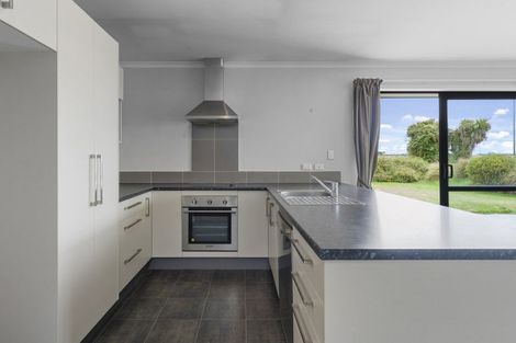 Photo of property in 1 Reeds Road, Darfield, 7510