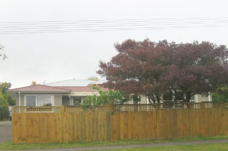 Photo of property in 2/8 Parata Street, Two Mile Bay, Taupo, 3330