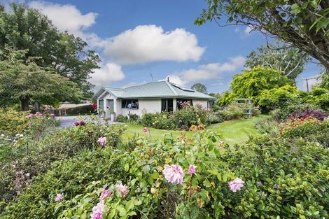 Photo of property in 62 High Street, Southbridge, 7602