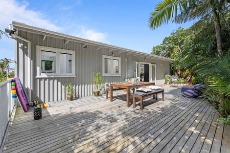 Photo of property in 19 Mckenzie Avenue, Arkles Bay, Whangaparaoa, 0932