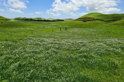 Photo of property in 6388 South Road, Pungarehu, Opunake, 4685