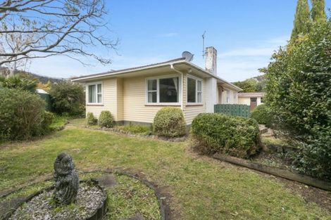 Photo of property in 48 Wood Street, Wainuiomata, Lower Hutt, 5014