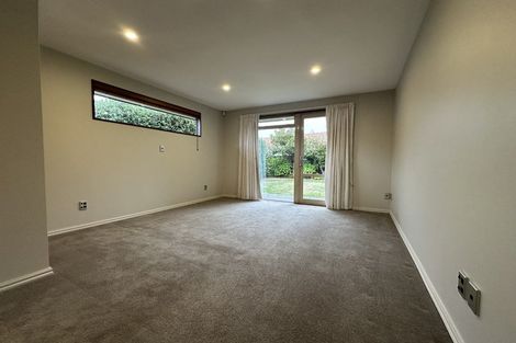 Photo of property in 25 Stableford Green, Burnside, Christchurch, 8053