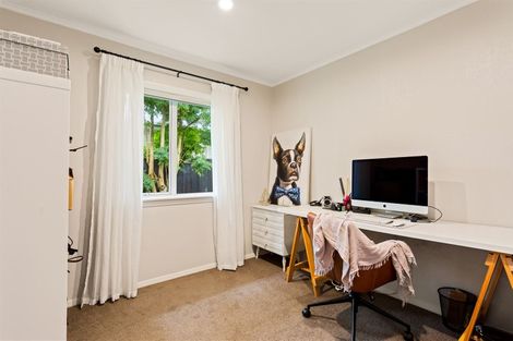 Photo of property in 84a Triangle Road, Massey, Auckland, 0614