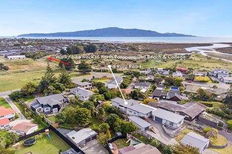 Photo of property in 6 Ruru Road, Otaihanga, Paraparaumu, 5036