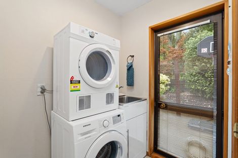 Photo of property in 1/8 Torvill And Dean Lane, Cashmere, Christchurch, 8022