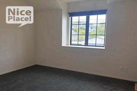Photo of property in 32 Firth Terrace, Karori, Wellington, 6012