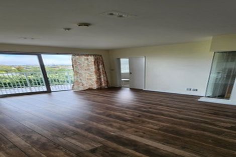 Photo of property in Shoal Haven Apartments, 510a/130 Anzac Street, Takapuna, Auckland, 0622