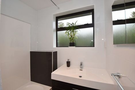 Photo of property in 26 Flora Road West, Makarewa, Invercargill, 9876