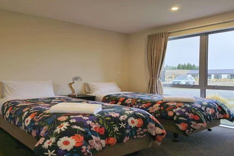 Photo of property in 3 Edwards Lane, Lake Tekapo, 7999