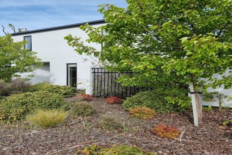 Photo of property in 1/21 Hills Road, Edgeware, Christchurch, 8013
