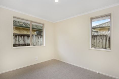 Photo of property in 6 Locksley Lane, Hamilton East, Hamilton, 3216