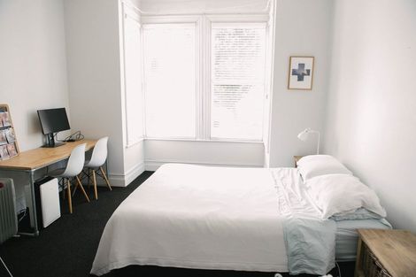 Photo of property in 32 Stanley Street, Berhampore, Wellington, 6023