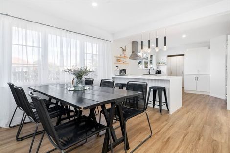 Photo of property in 165 Harewood Road, Papanui, Christchurch, 8053