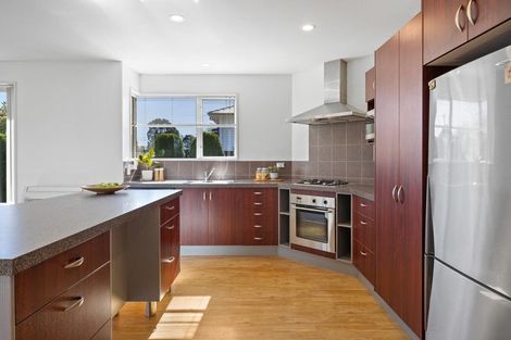 Photo of property in 44 Somerfield Street, Somerfield, Christchurch, 8024