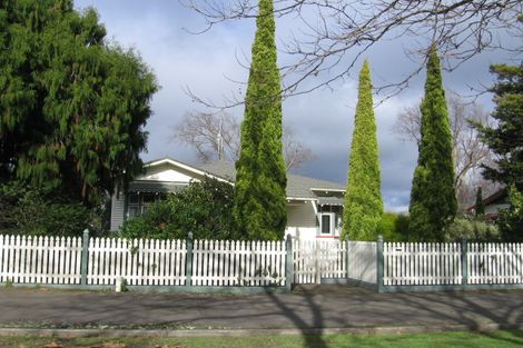 Photo of property in 32 Stanley Avenue, Palmerston North, 4414