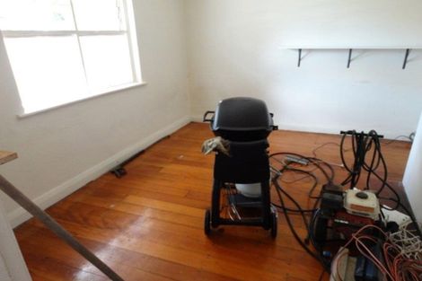 Photo of property in 54 Old Mill Road, Grey Lynn, Auckland, 1021