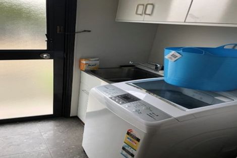 Photo of property in 22c Odlin Crescent, Nawton, Hamilton, 3200