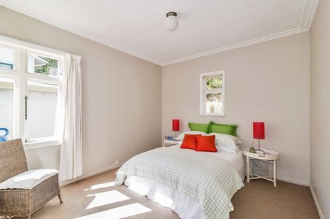 Photo of property in 74 Para Street, Miramar, Wellington, 6022